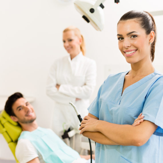 Why Become a Dental Assistant?